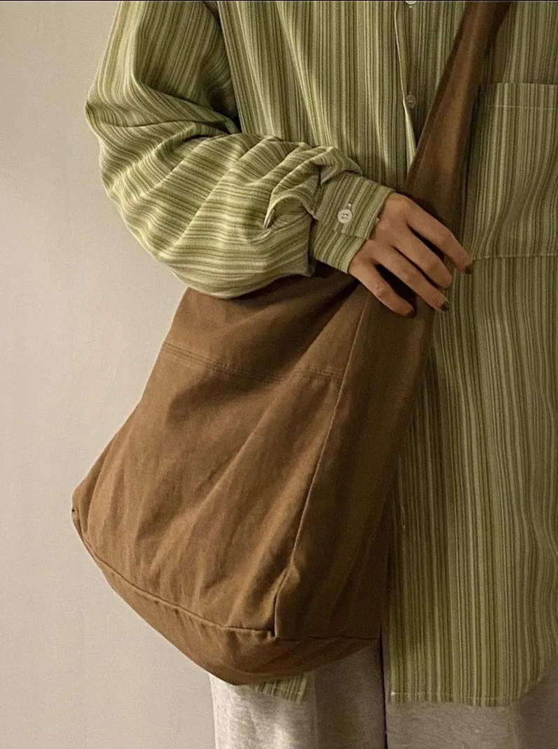 BROWN SHOULDER MESSENGER BAG