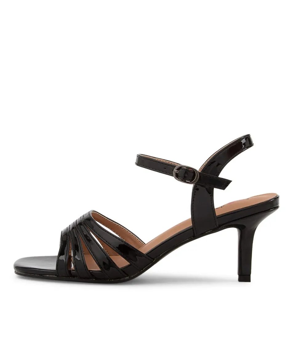 I LOVE BILLY Delinqua Black Patent Pu Sandals