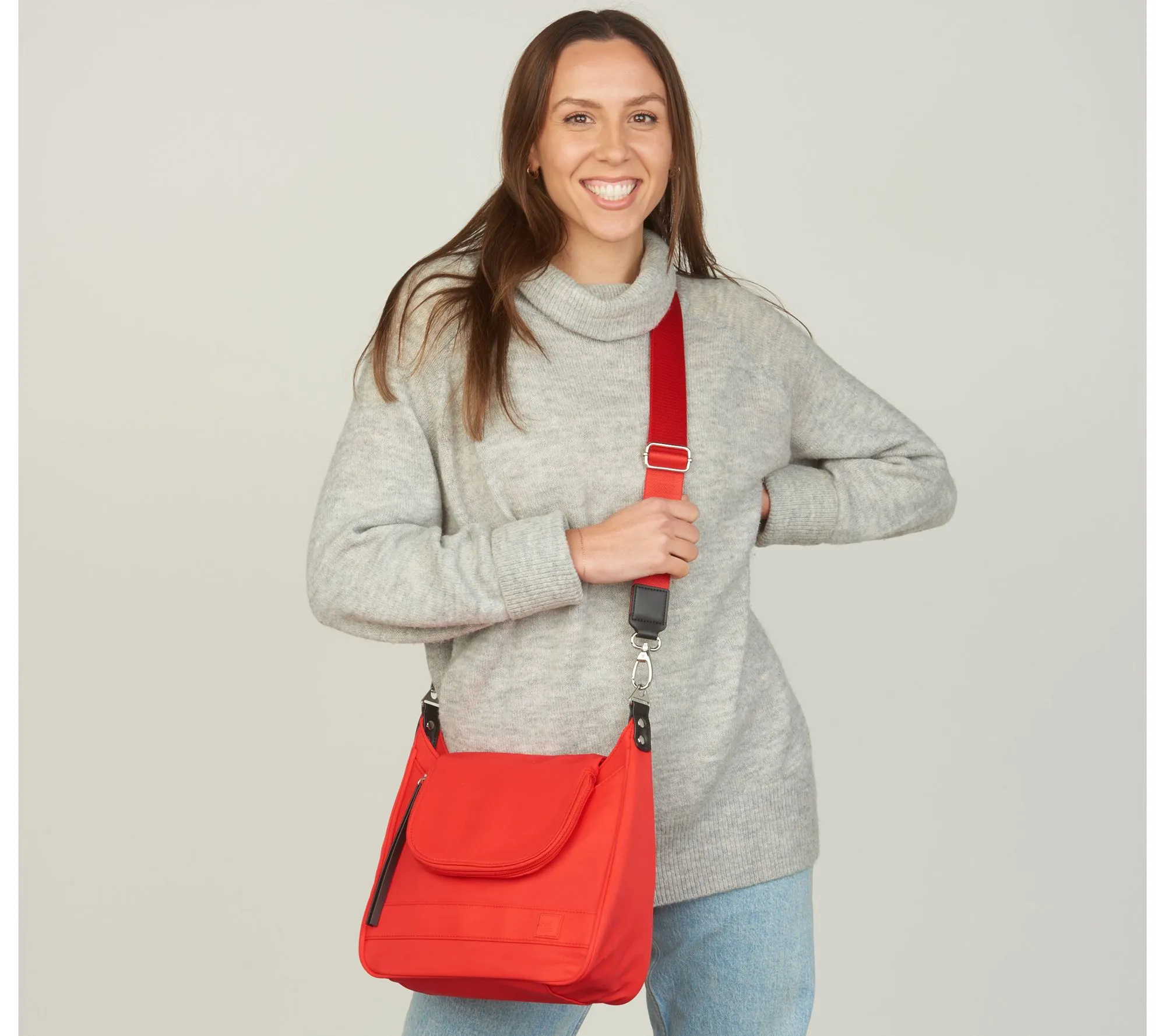 IHKWIP Metro Messenger Crossbody