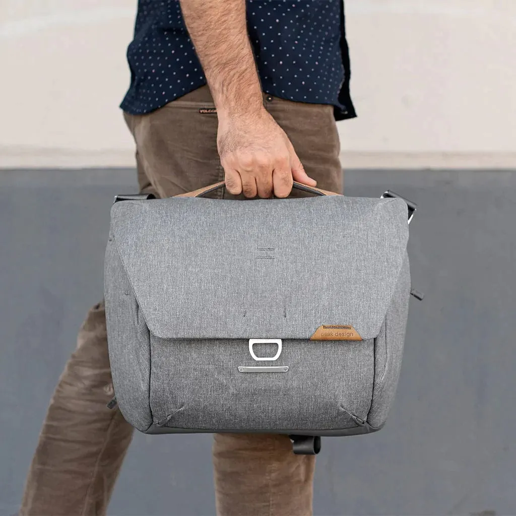 Peak Design Everyday Messenger