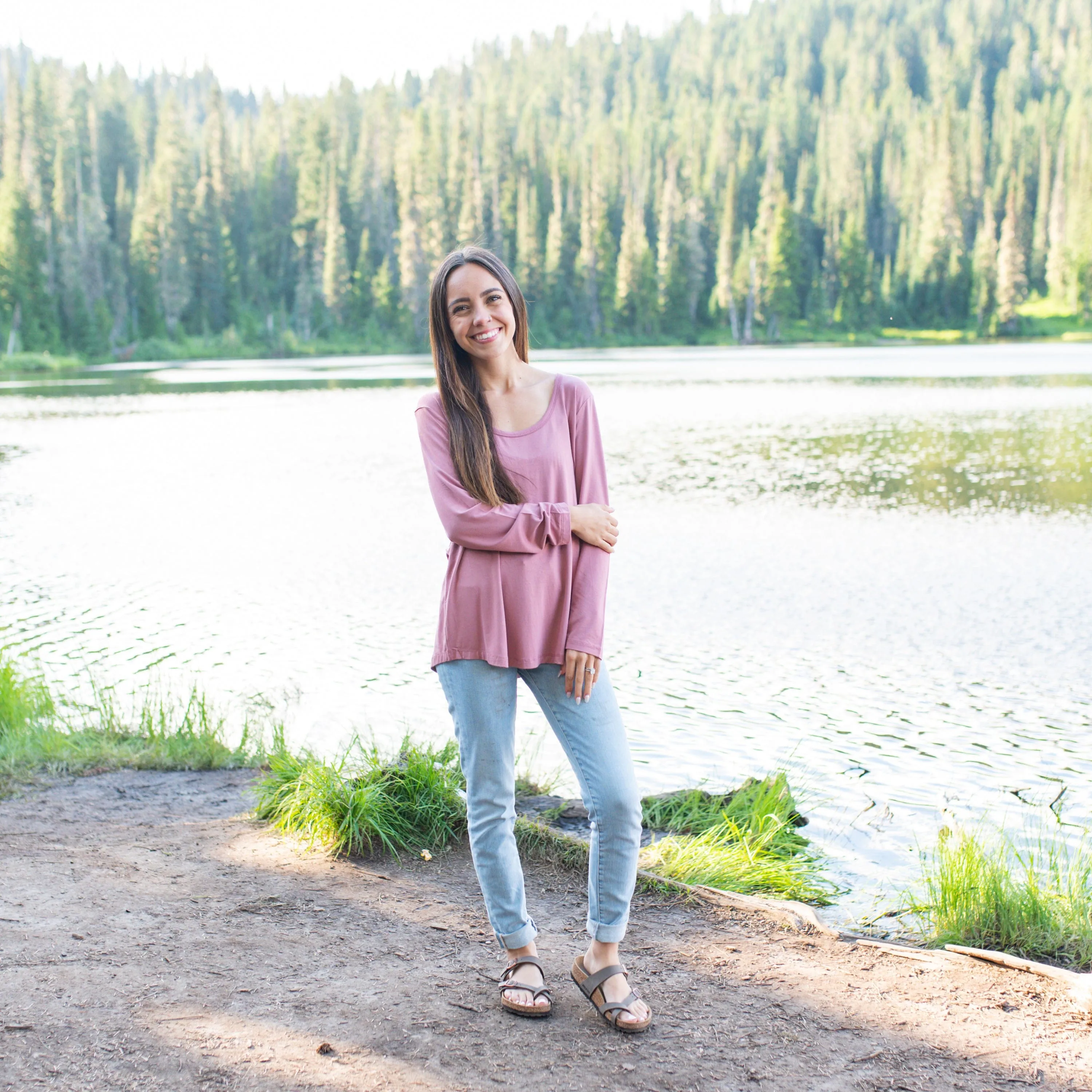 Women's Long Sleeve Scoop Neck Tee in Dusty Rose