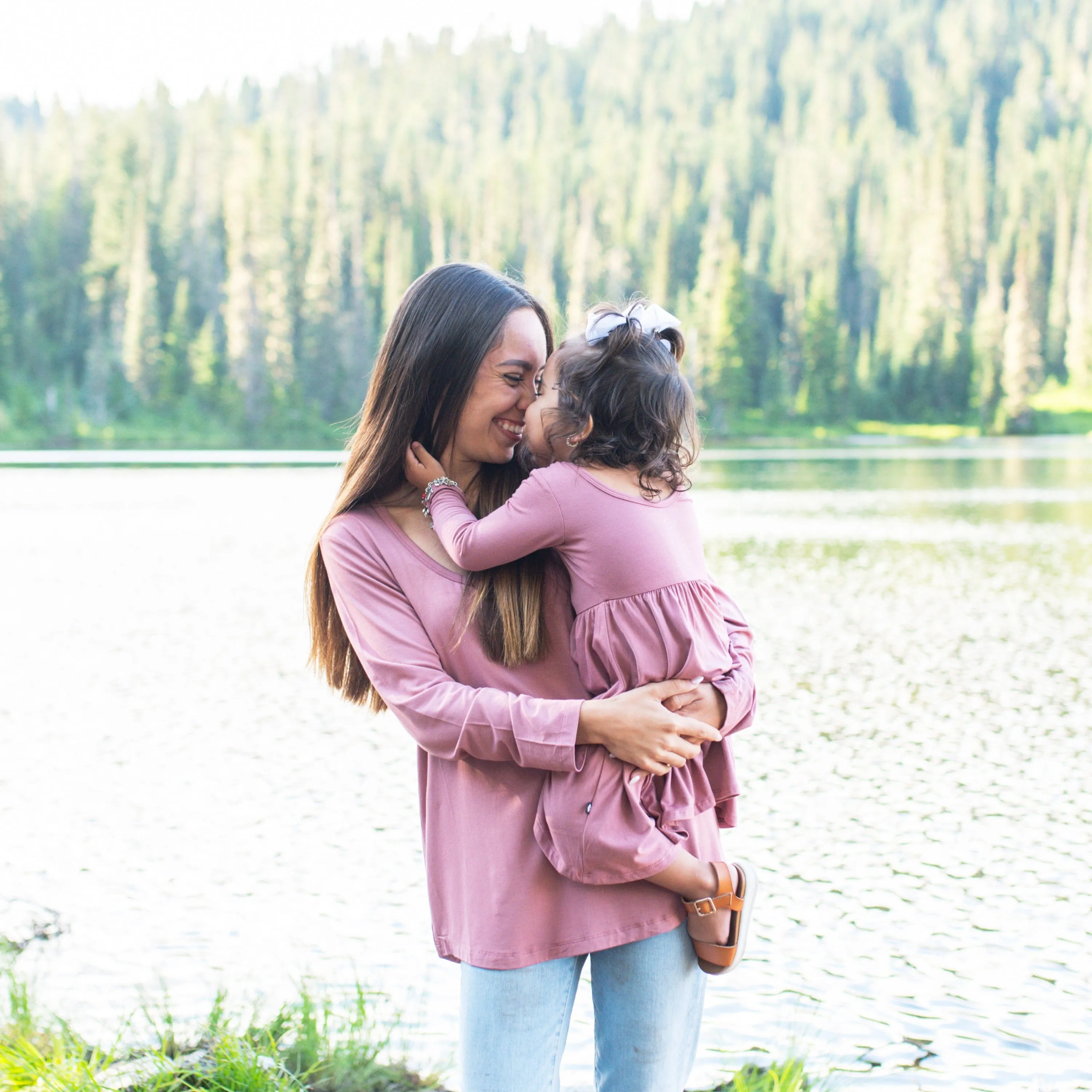 Women's Long Sleeve Scoop Neck Tee in Dusty Rose