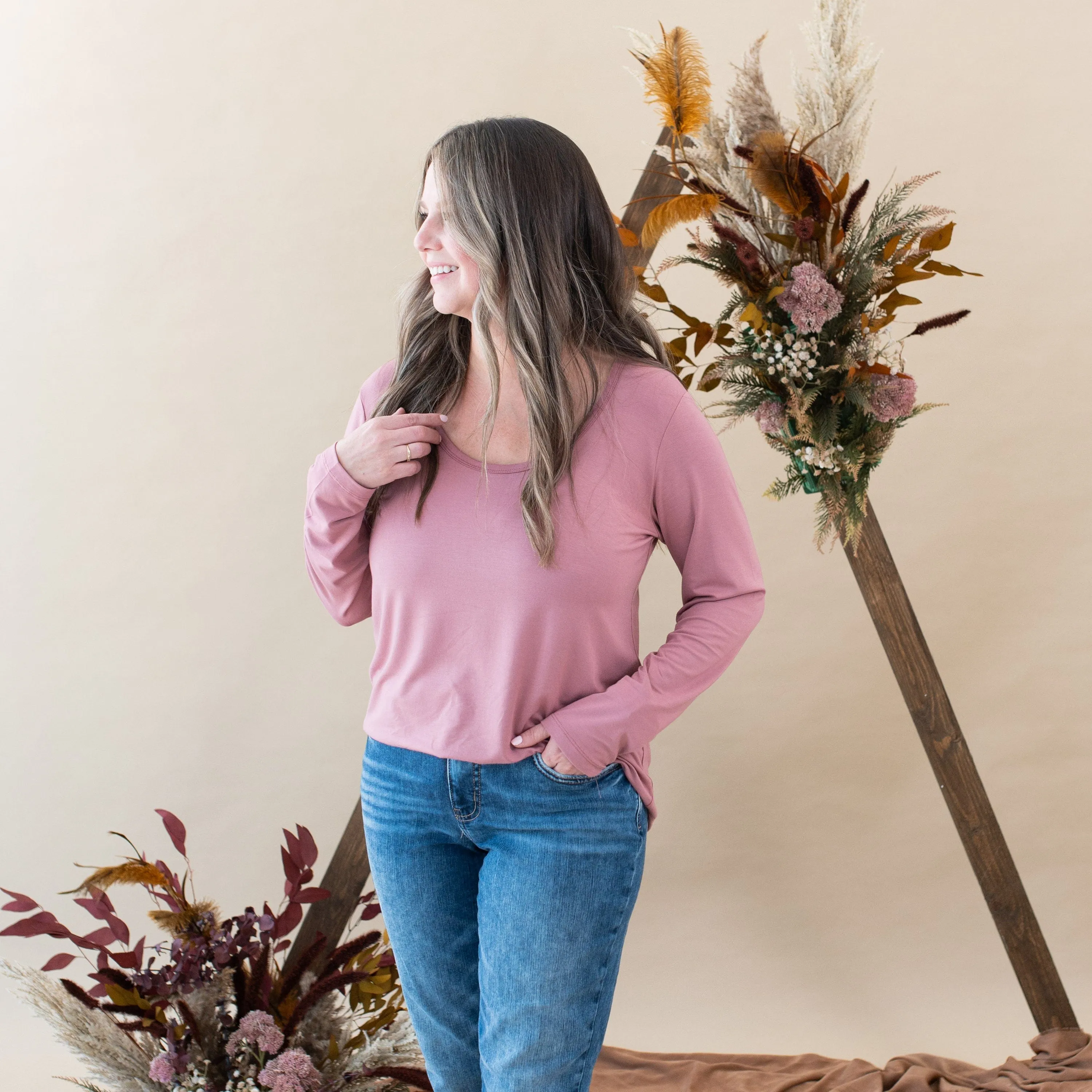 Women's Long Sleeve Scoop Neck Tee in Dusty Rose