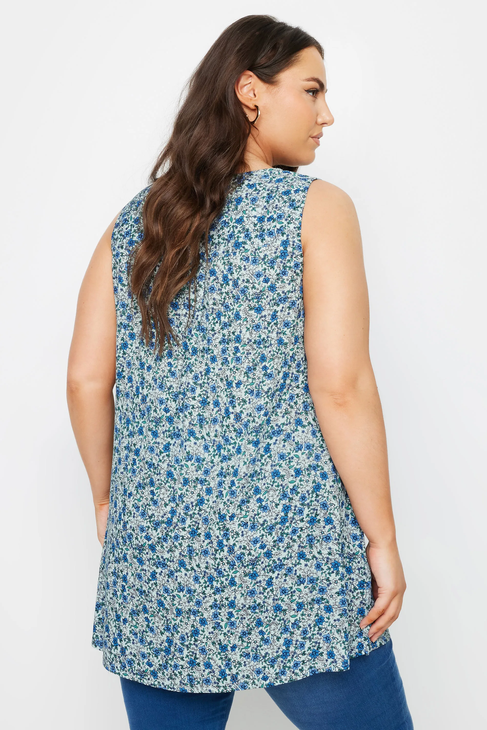 YOURS Curve Blue Floral Print Pleated Vest Top